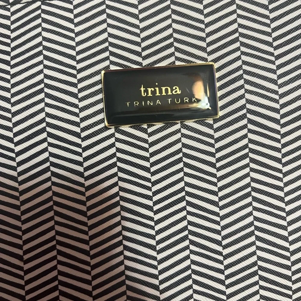 Trina Turk Black and White Oversized Clutch - Picture 5 of 7